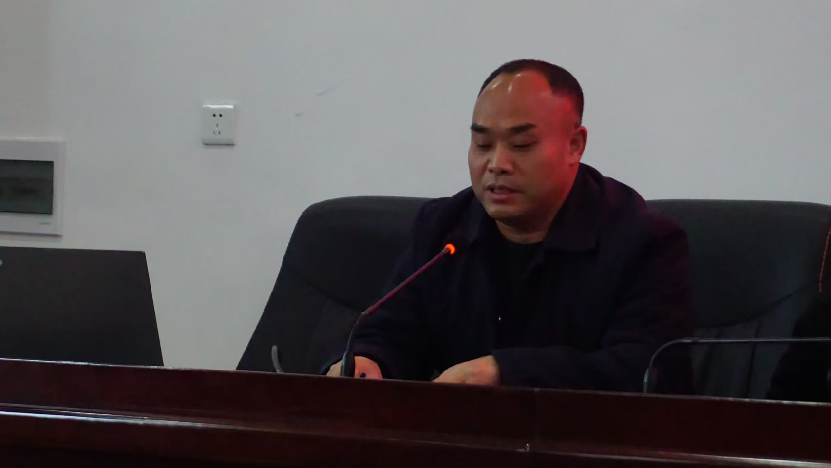 承前啟后，繼往開(kāi)來(lái)