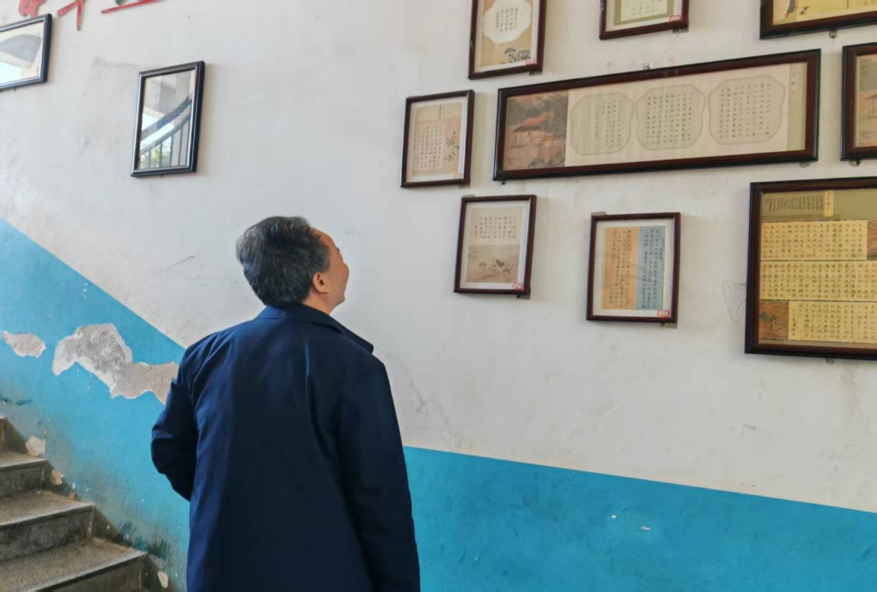 邵陽(yáng)市教育局深入五峰鋪鎮(zhèn)中心完小開(kāi)展開(kāi)學(xué)工作專項(xiàng)督導(dǎo)