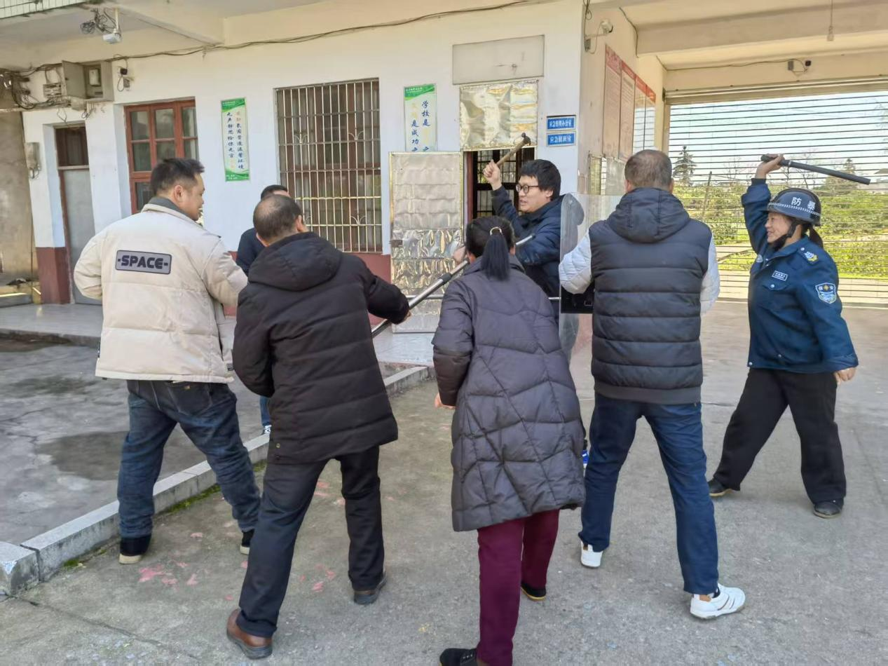 以練筑防，平安護(hù)航