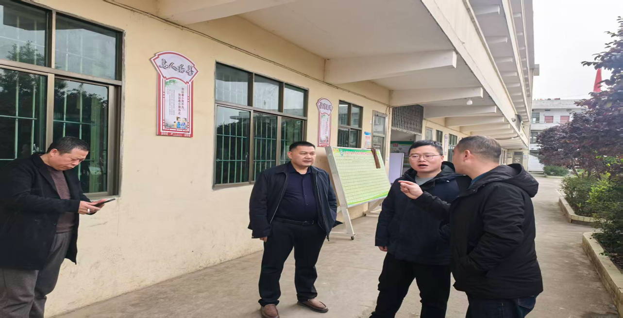 筑牢安全防線 守護校園平安